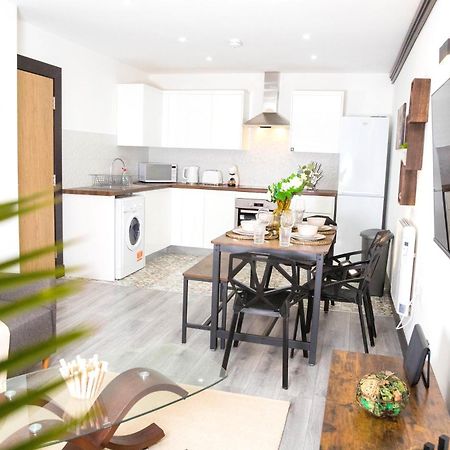 Manchester Apartments By Bevolve - Free Parking Екстер'єр фото